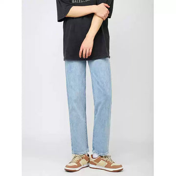 Light Wash Cropped Jeans